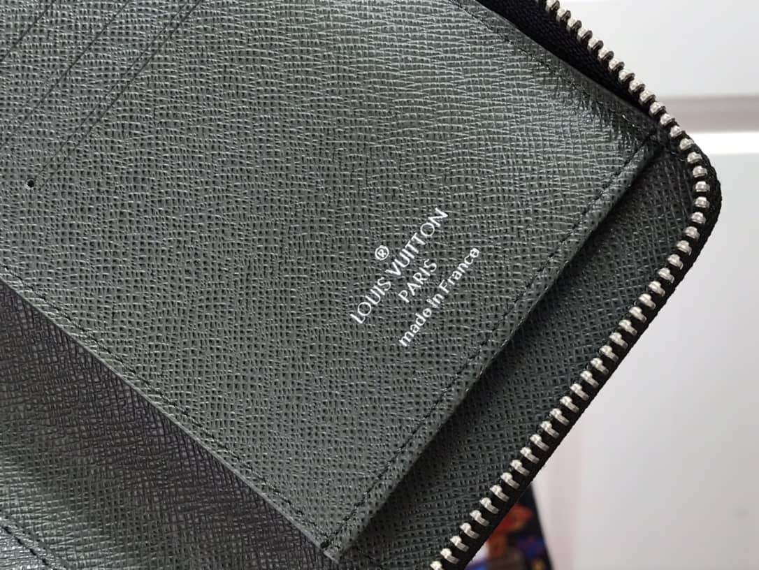 L0vis Vvtt0n Wallet Replica Vertical Damier Infini Leather ZippyN60442