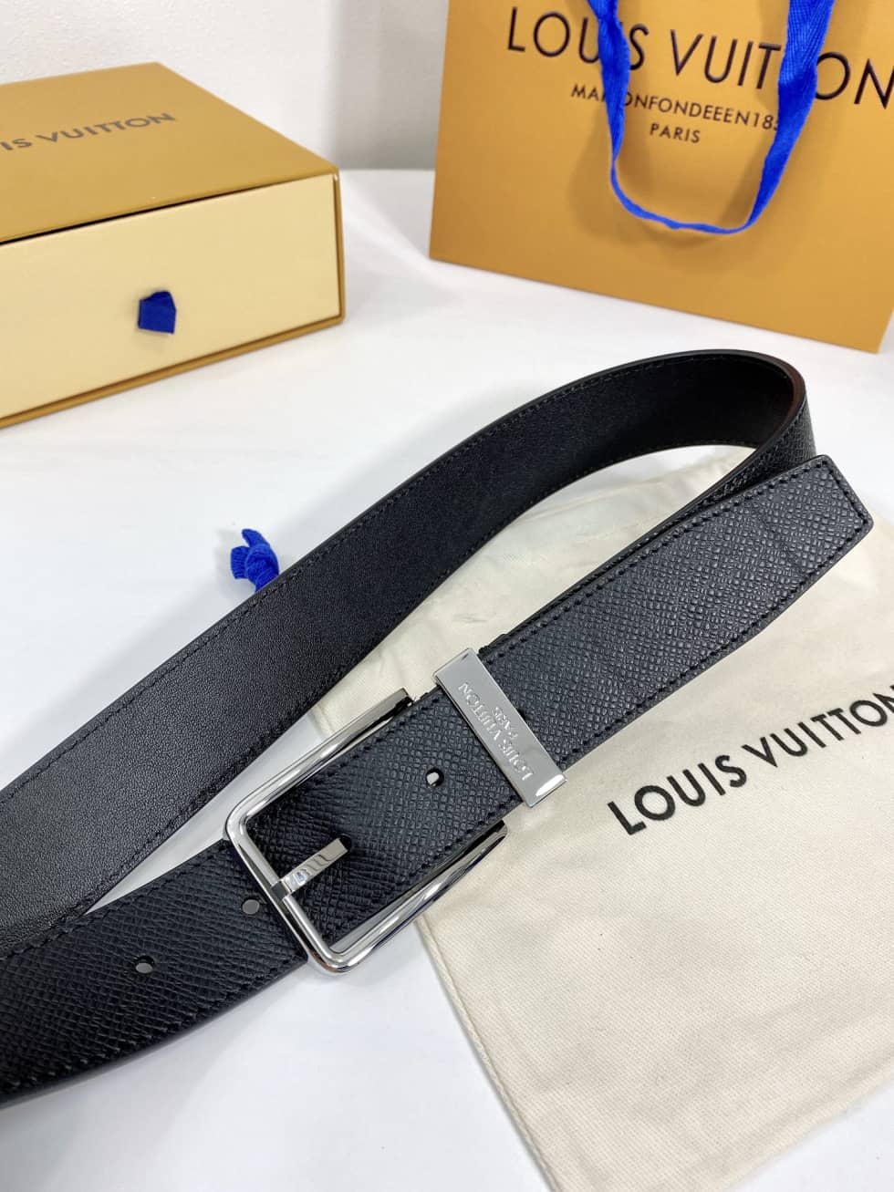 Cheap L0vis Vvtt0n Belt China 35mm