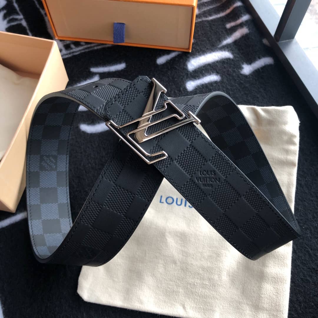 High Quality L0vis Vvtt0n Belt Replica