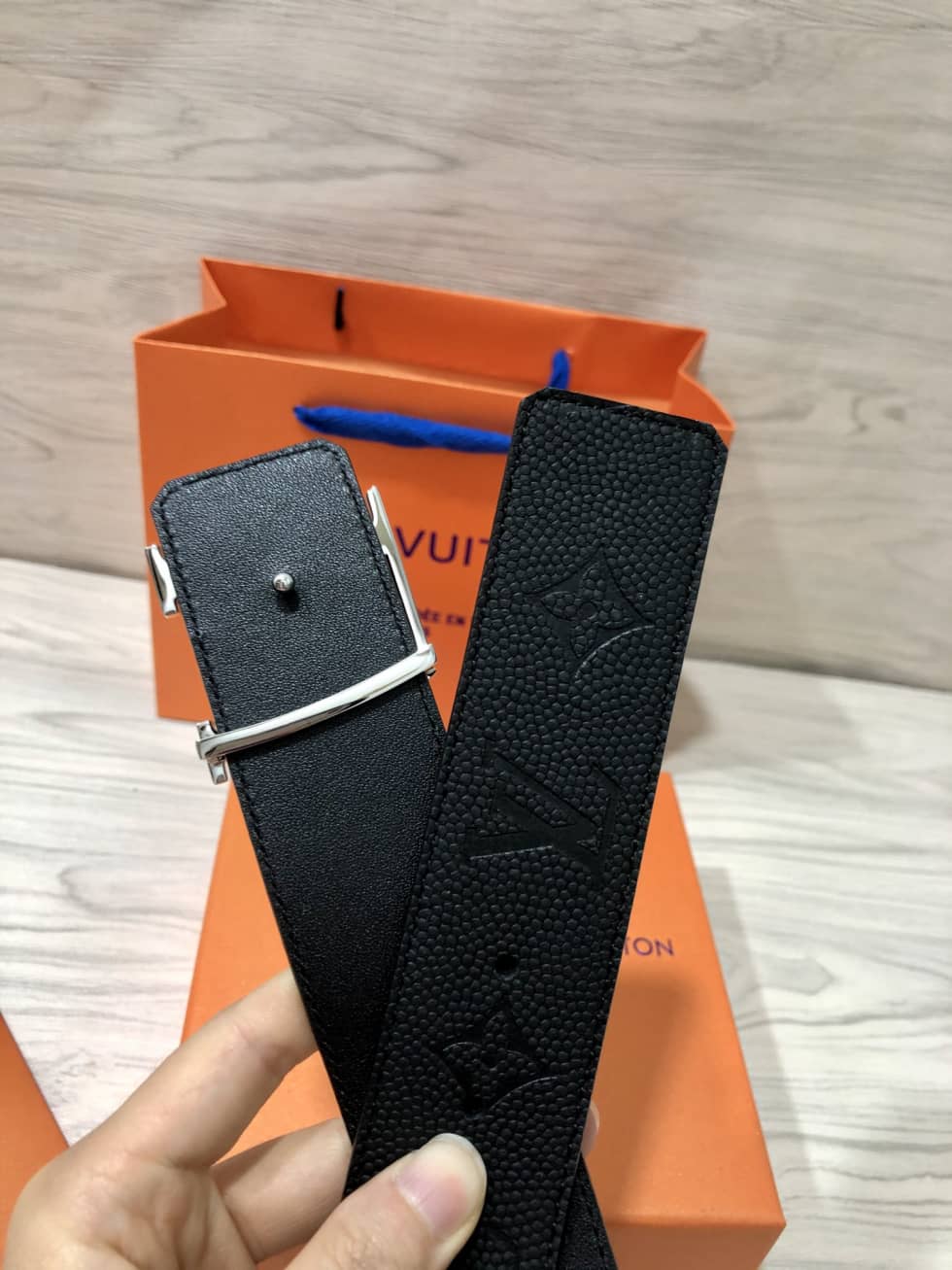 Cheap L0vis Vvtt0n Belt China 40mm