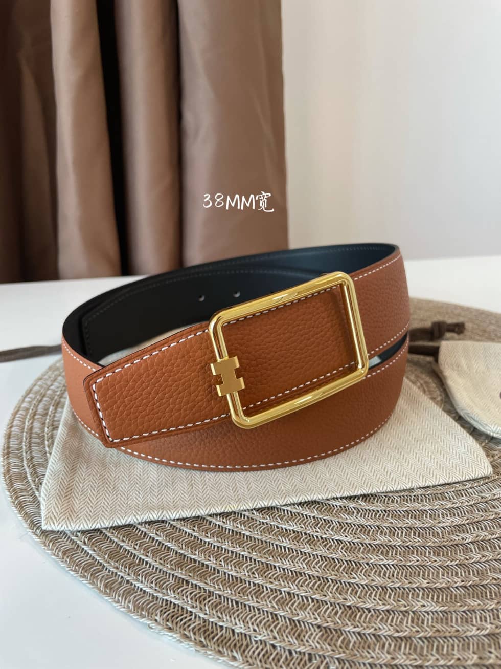 Wholesale H**me5 AAA+ Belt 38mm