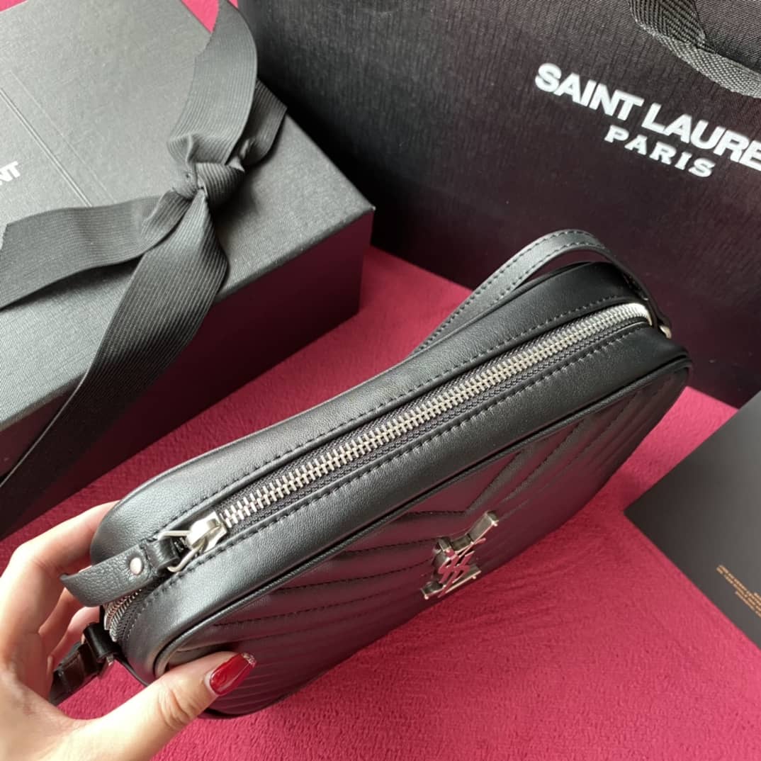 Y51 Lou Camera Replica Bag