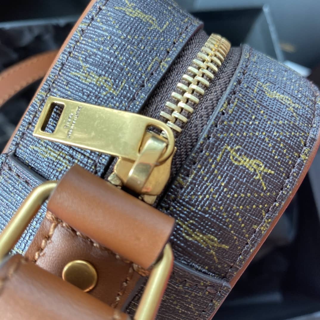 Y51 Replica Camera Bag