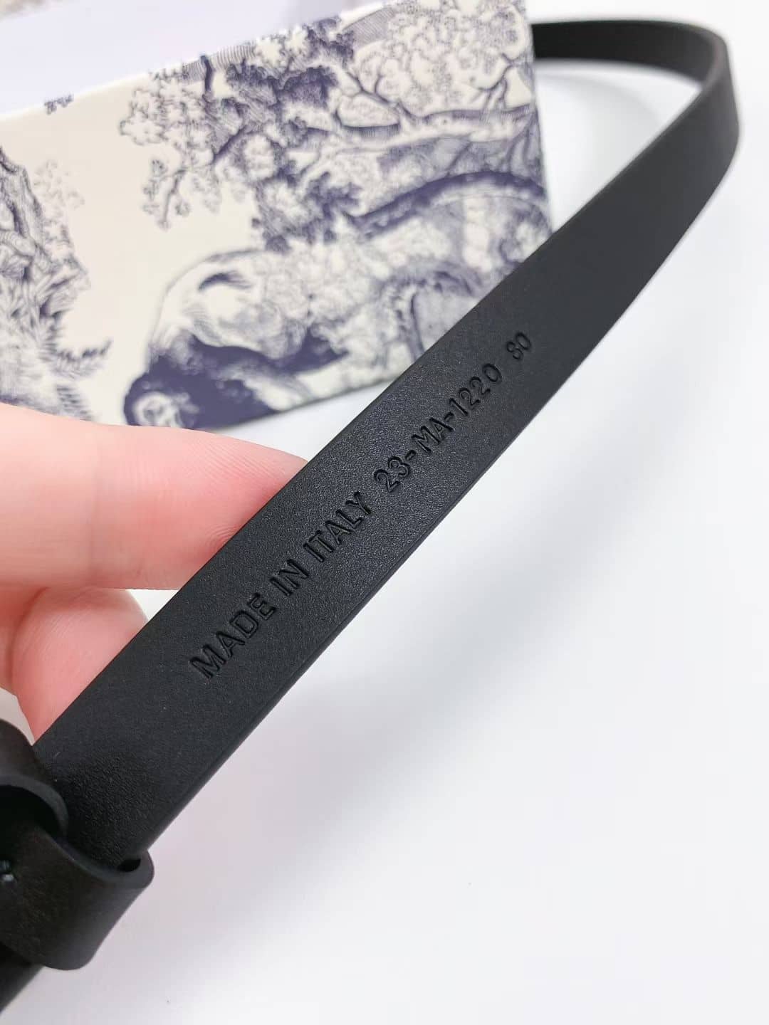 Wholesale D10r AAA+ Belt 15mm For Lady