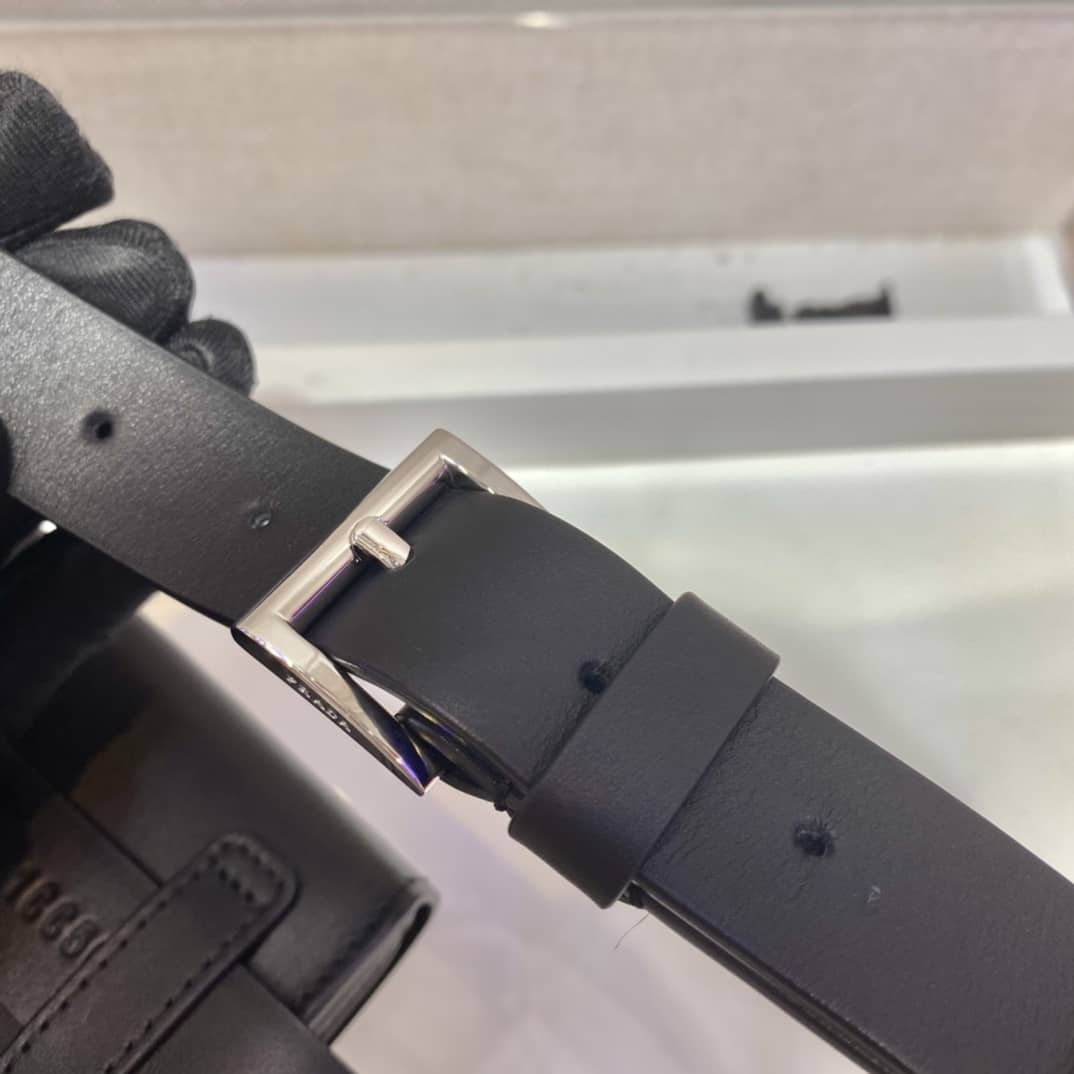 Replica Pra*as Womens Leather Belt With Pouch