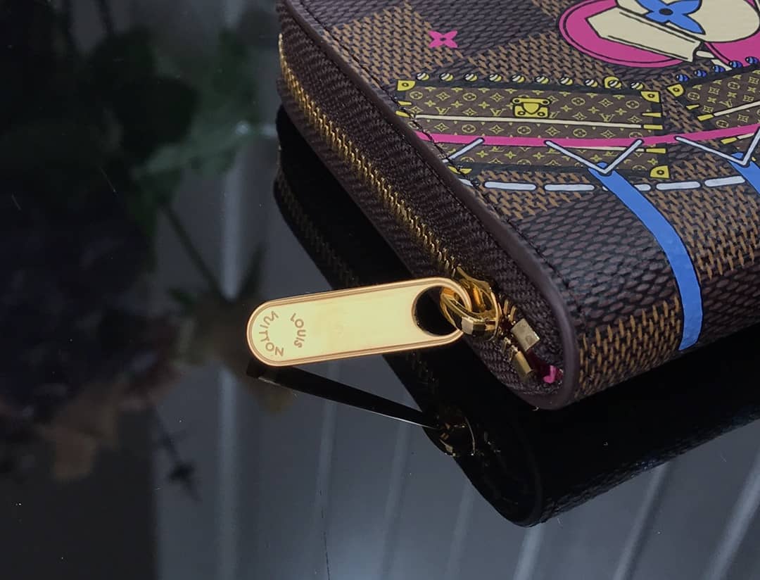 L0vis Vvtt0n Wallet Dupe Zippy Coin Christmas Holiday Box M60067