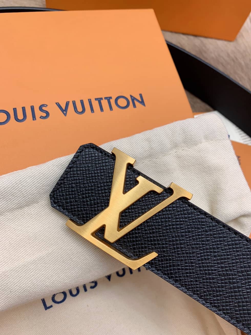 Replica L0vis Vvtt0n Buckle Belt 40mm