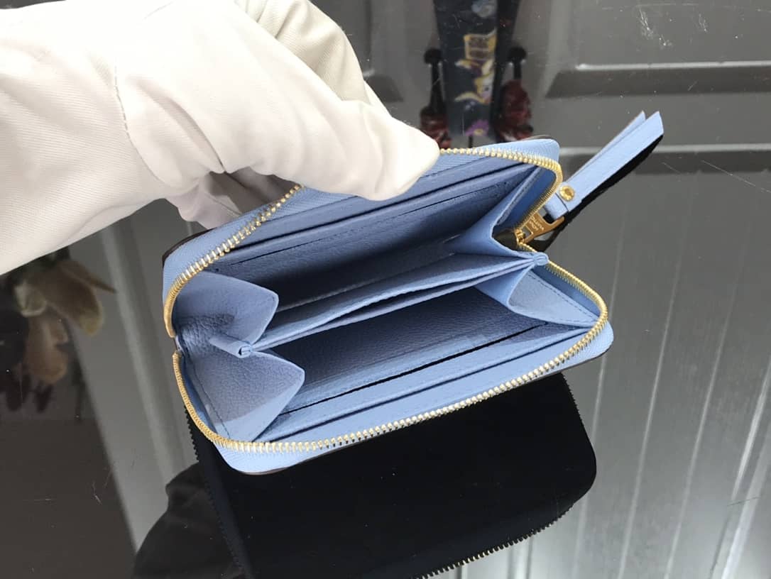 L0vis Vvtt0n Wallet Dupe Zippy CoinM80408