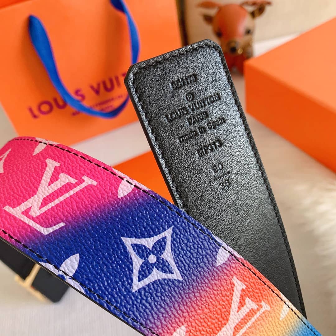 Replica L0vis Vvtt0n Belt AAA+ 40mm