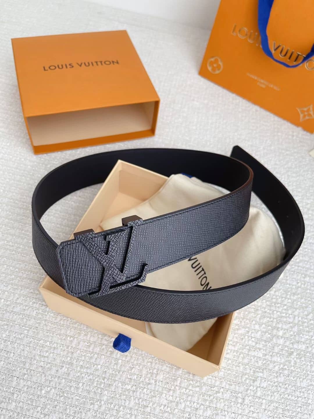 Designer L0vis Vvtt0n Classic Belt 40mm