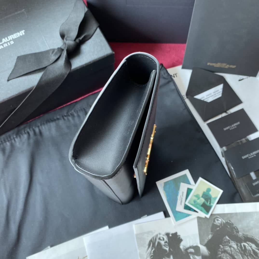 Y51 Clutch Replica Kate Smooth Leather