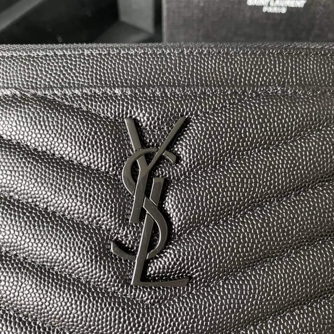 Y51 Clutch Replica Monogram Bill Pouch Black Metal