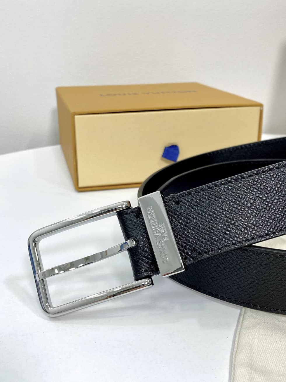 Cheap L0vis Vvtt0n Belt China 35mm