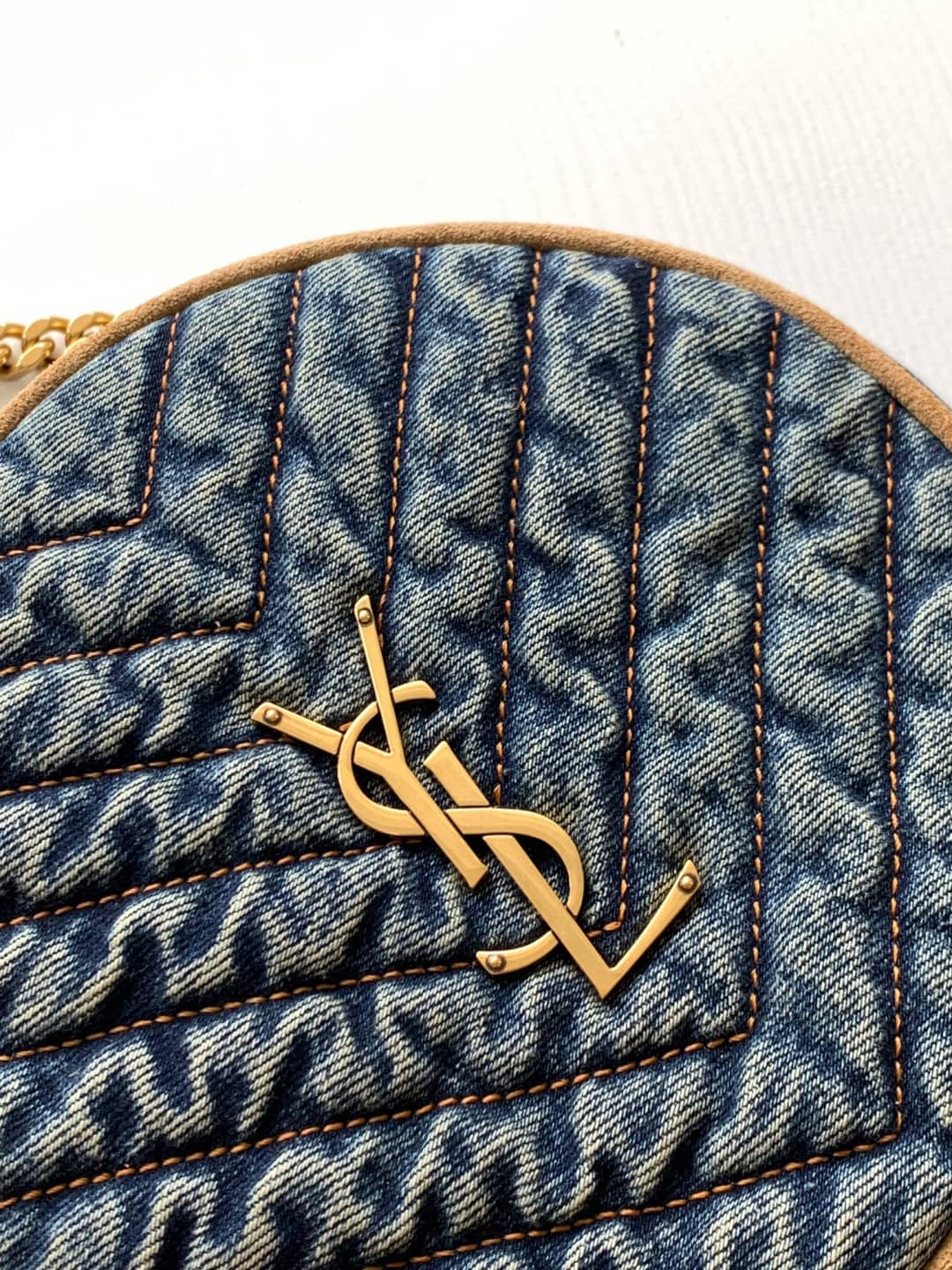 Sa1nt Lau*nt Y51 Vinyle Denim Quilted Round Bag