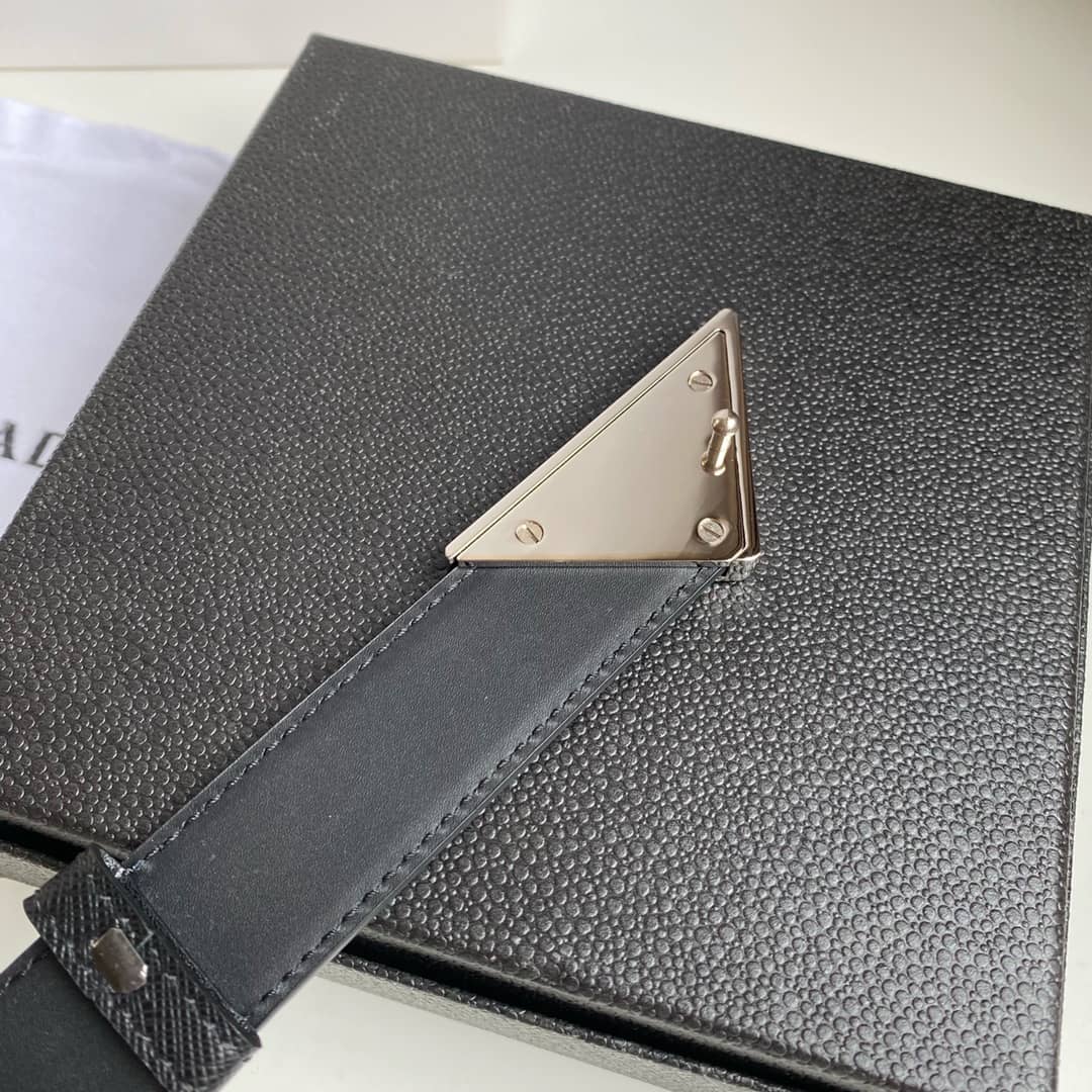 Pra*a Belt First Copy 30mm For Lady