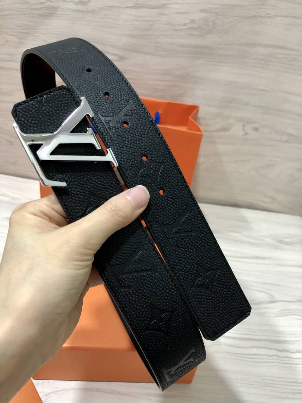 Cheap L0vis Vvtt0n Belt China 40mm