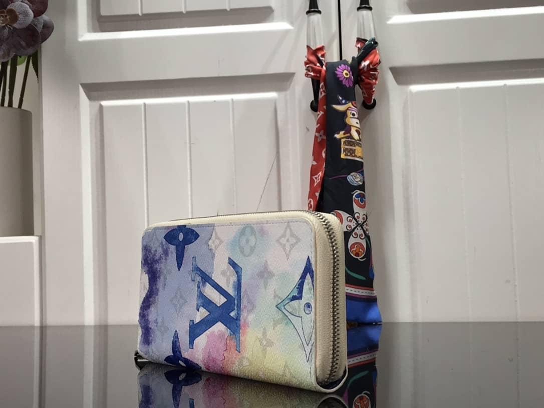 L0vis Vvtt0n Wallet Dupe Zippy Watercolor MonogramM80499