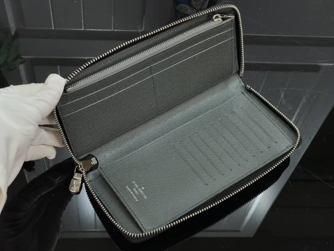 L0vis Vvtt0n Wallet Replica Vertical Damier Infini Leather ZippyN60442