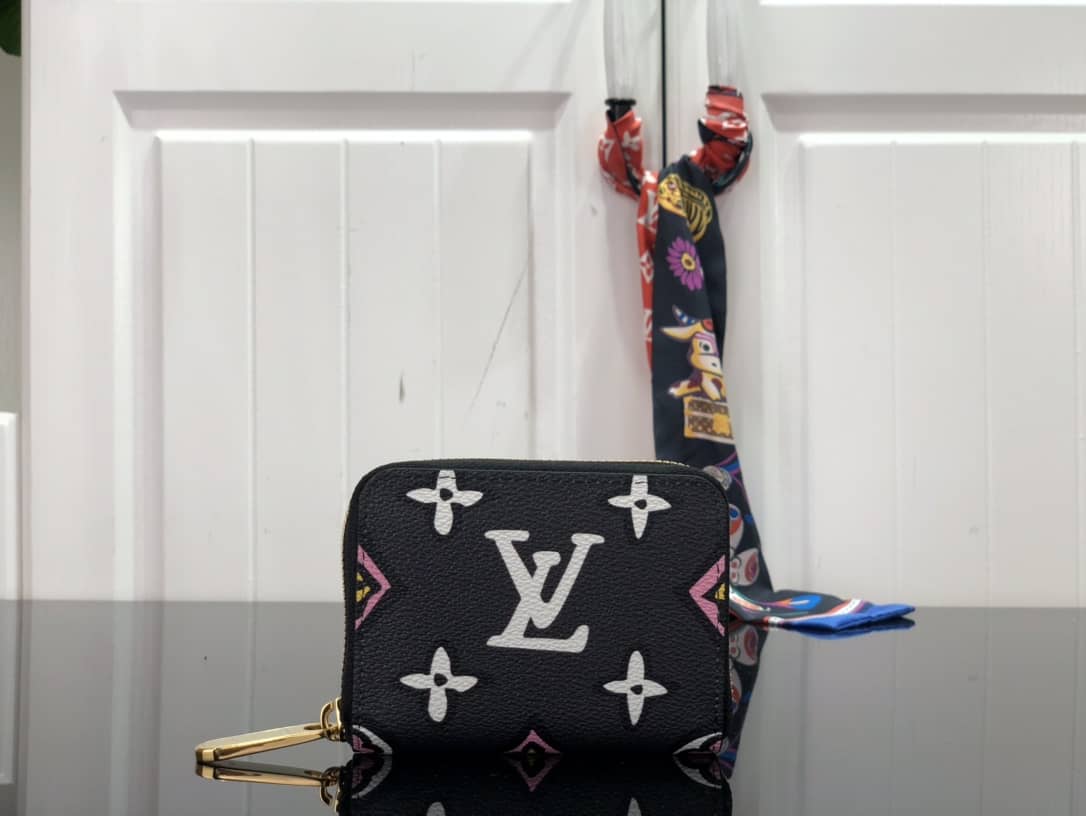 L0vis Vvtt0n Wallet Dupe Zippy Coin M80677