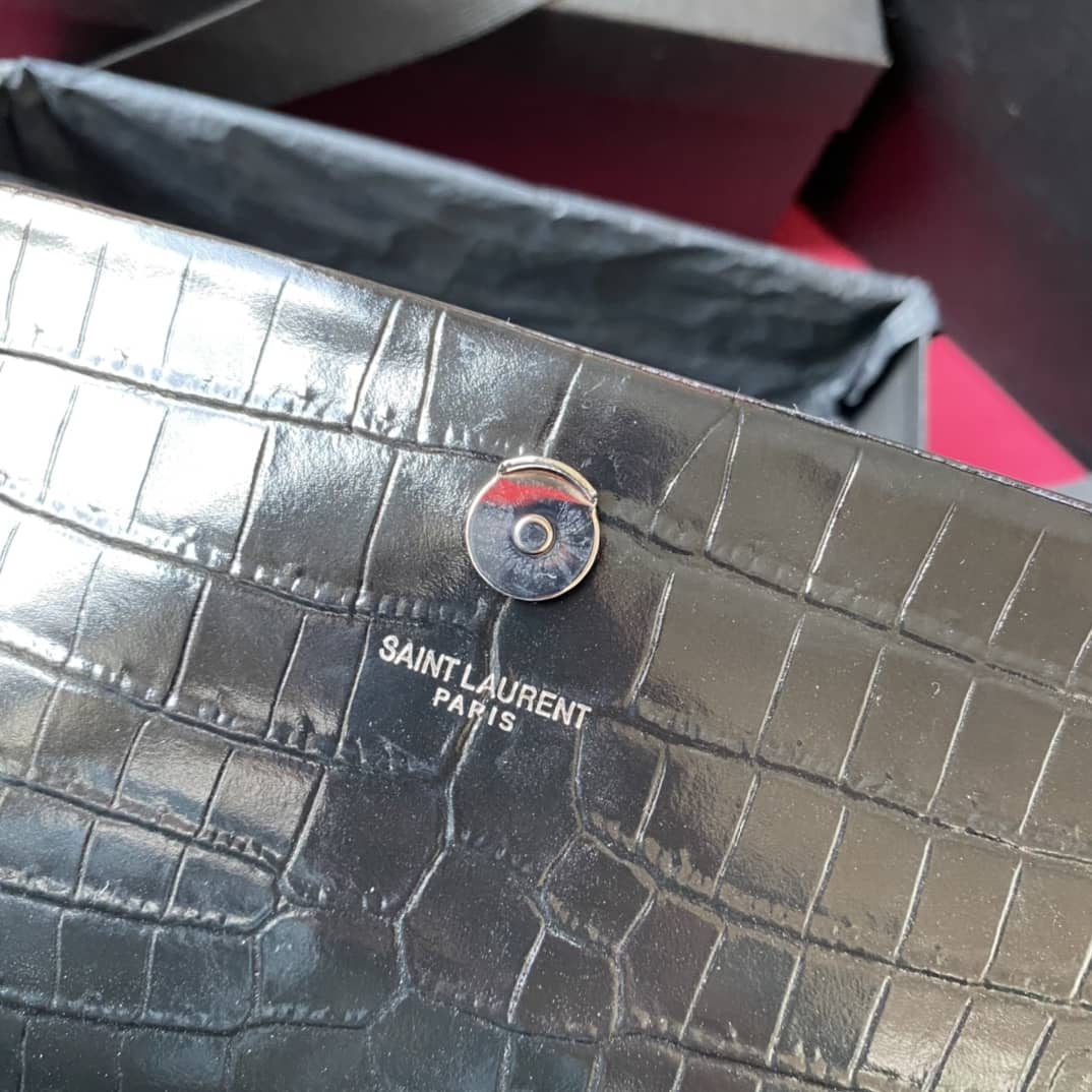 Y51 Monogram Kate Tassel Embossed Crocodile Shiny Leather Cohotbag