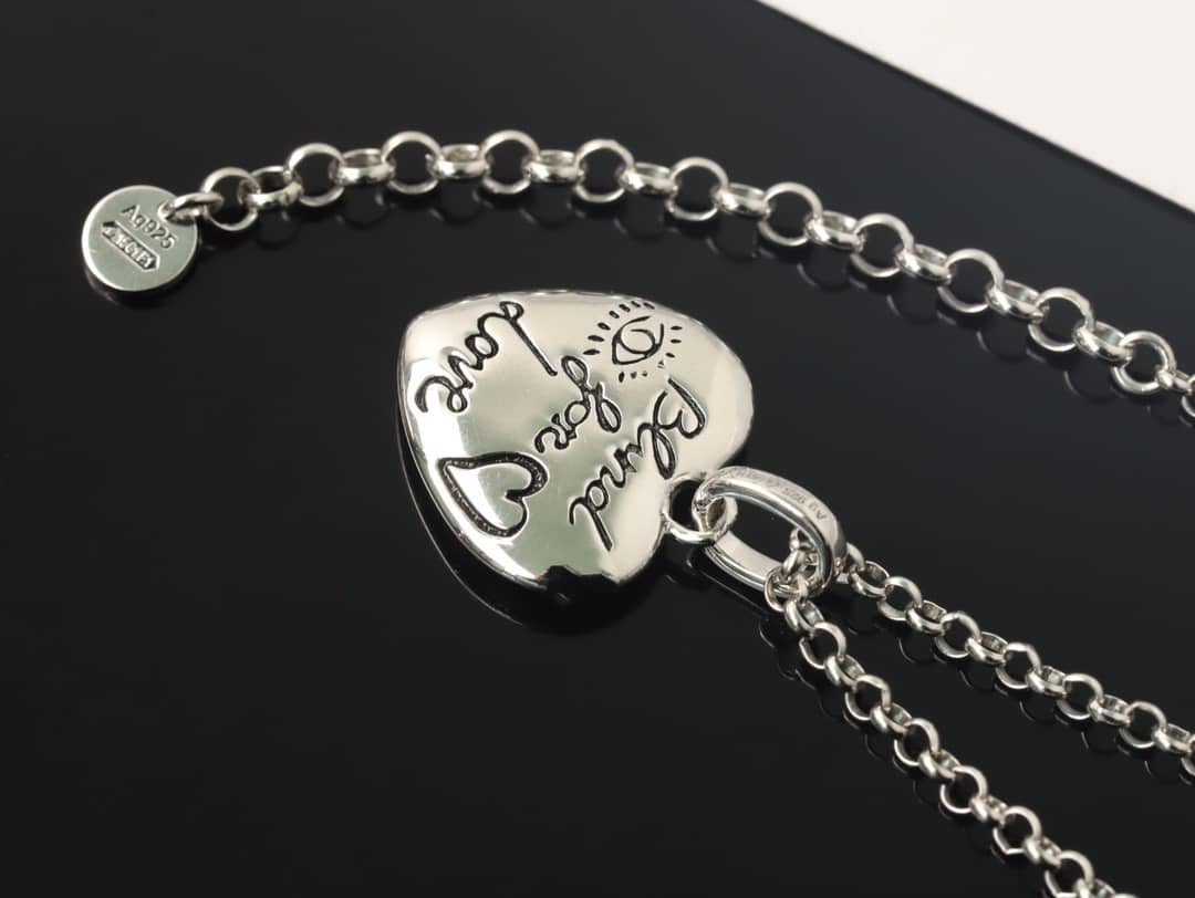 Top Quality Gvc*1 Necklace