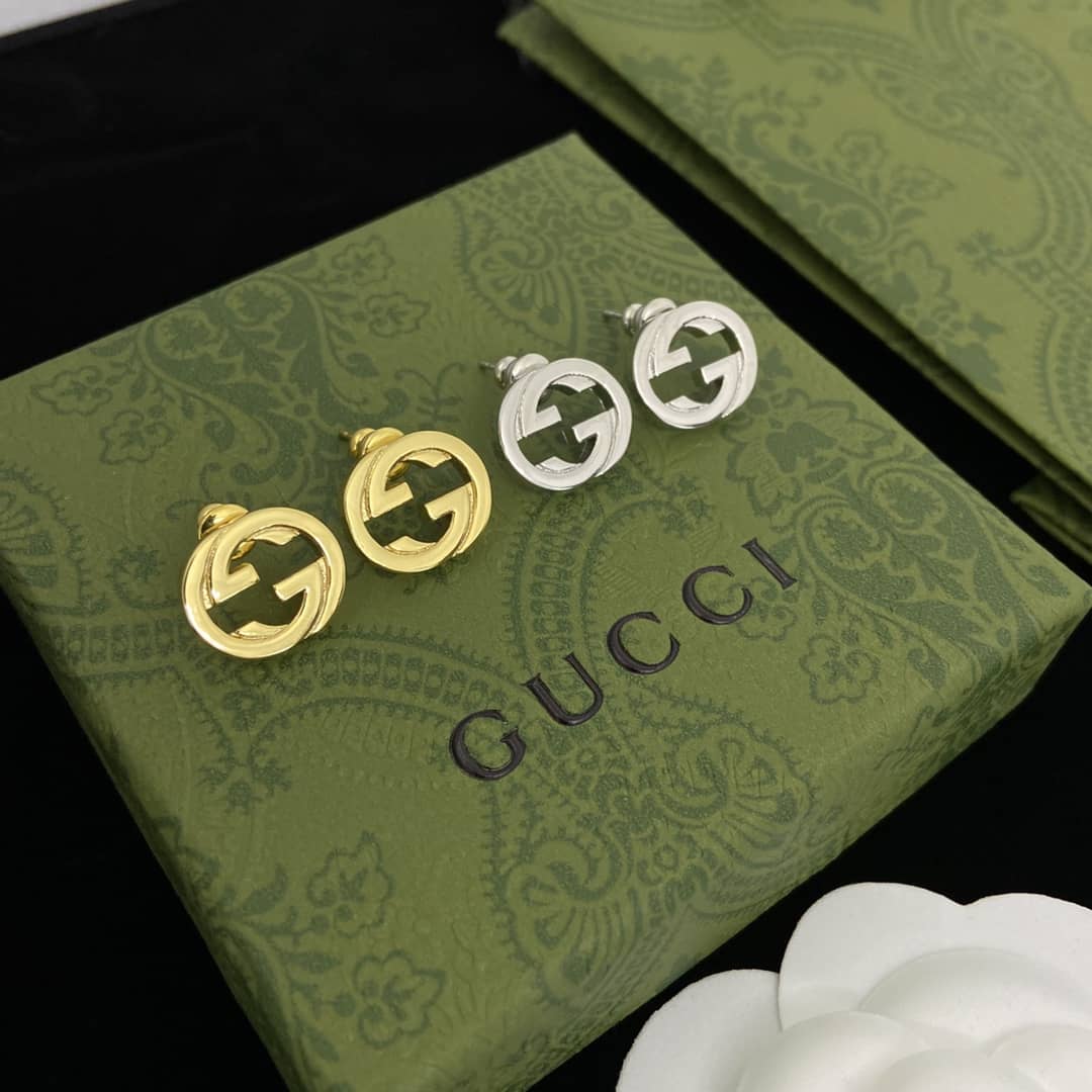 Wholesale Gvc*1 Logo Earring