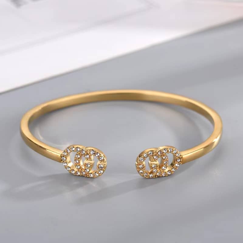 Luxury Gvc*1 Classic AAA+ Bracelet