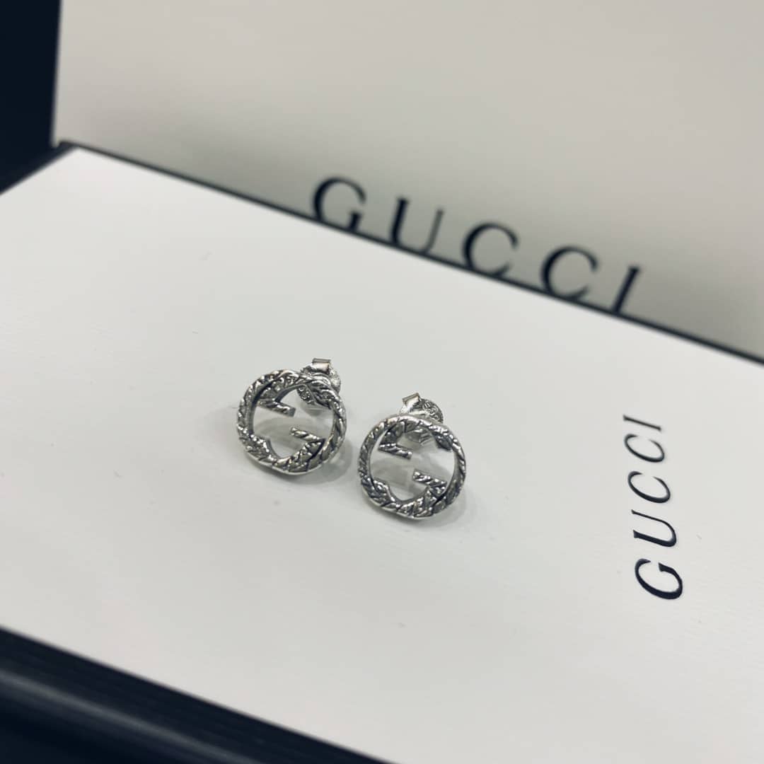 Fake Gvc*1 Logo Earring