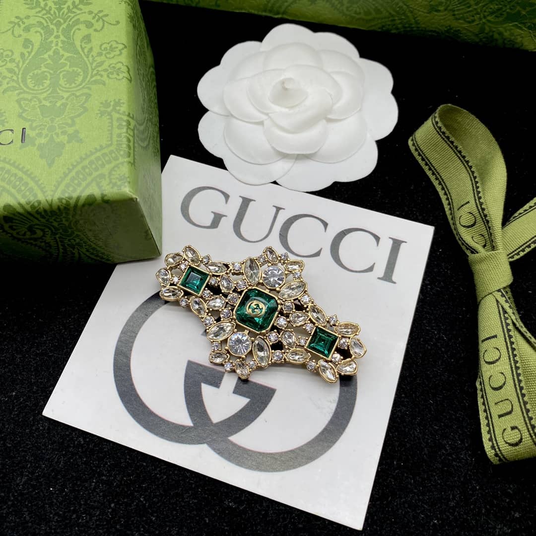 Wholesale Gvc*1 Logo Brooch