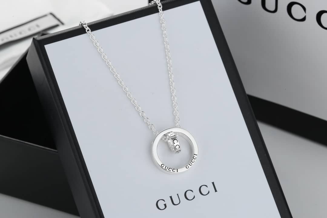 Luxury Gvc*1 Classic AAA+ Necklace