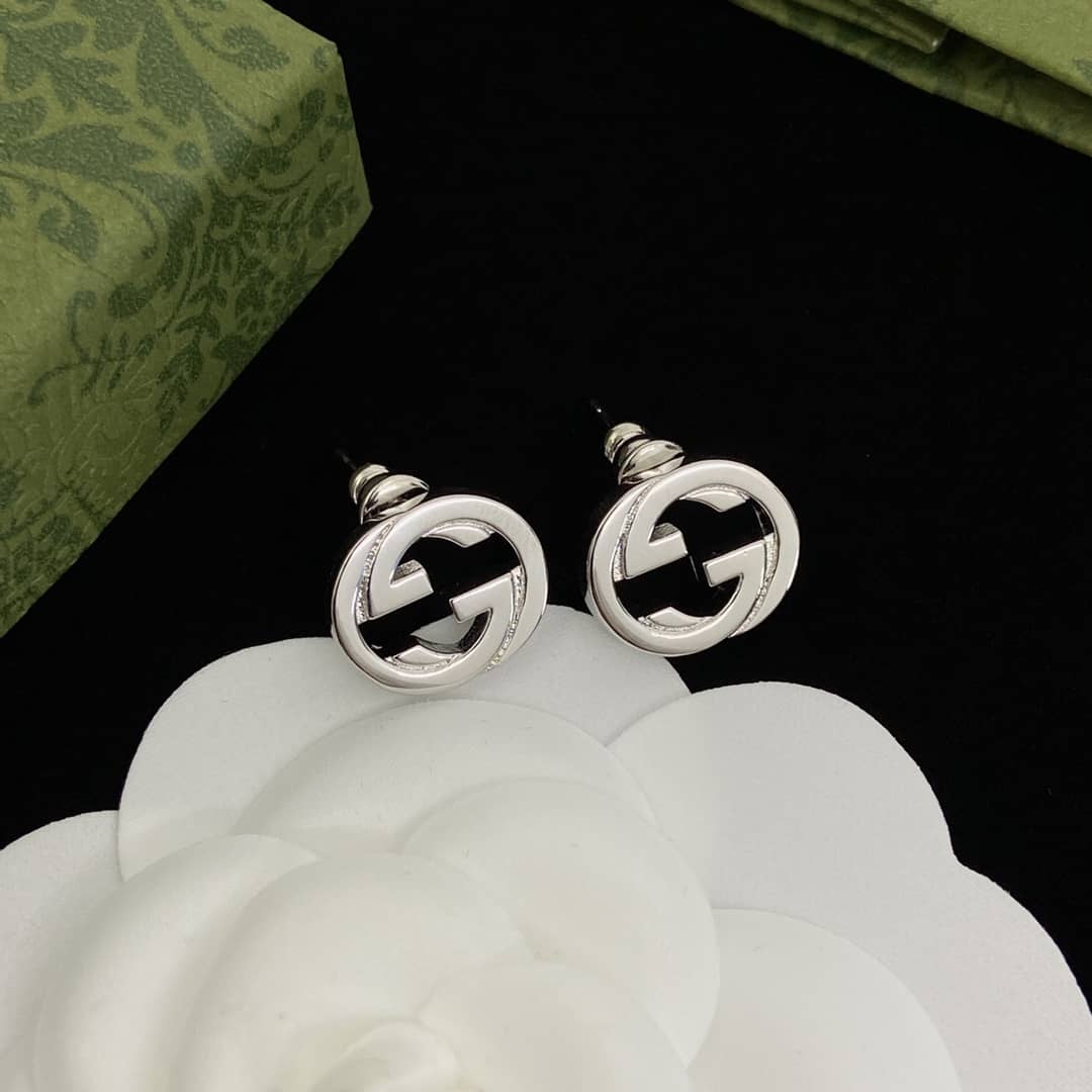 Wholesale Gvc*1 Logo Earring