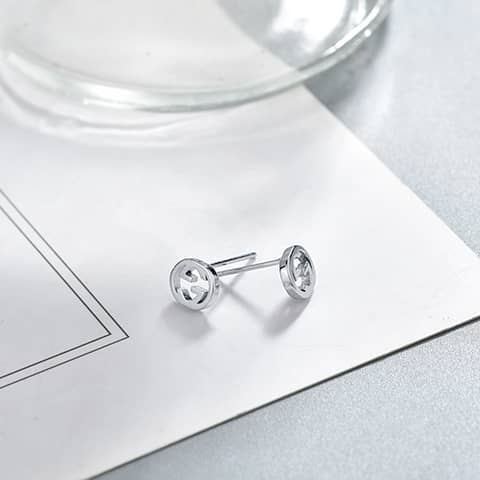 High Quality Gvc*1 Earring