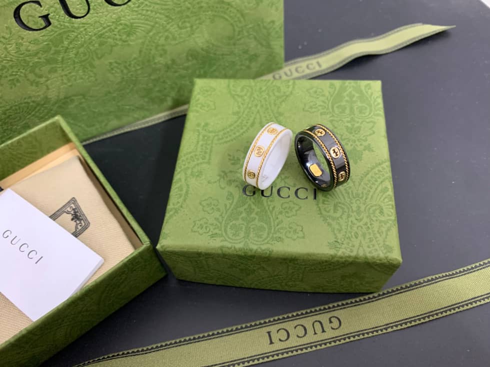 Luxury Gvc*1 Classic AAA+ Ring