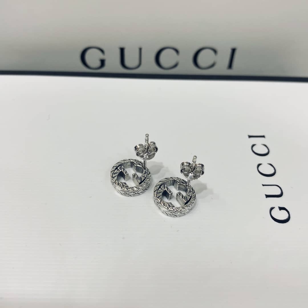 Fake Gvc*1 Logo Earring