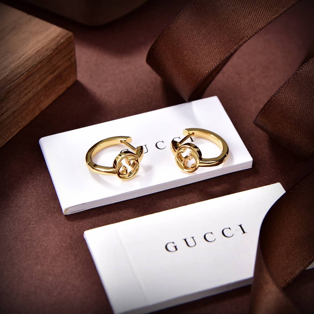Gvc*1 Earring First Copy