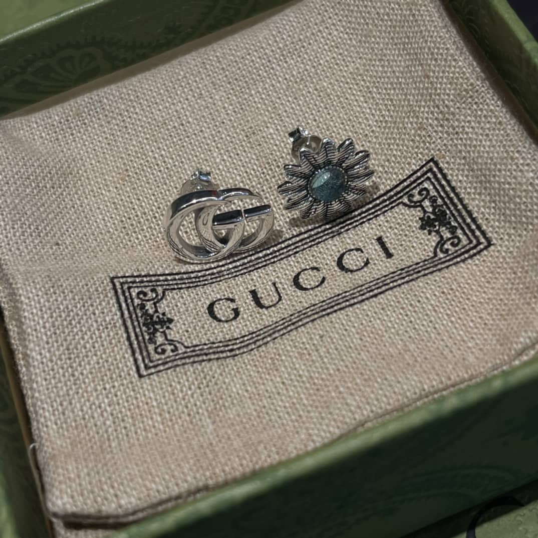 Knockoff Gvc*1 Logo Earring