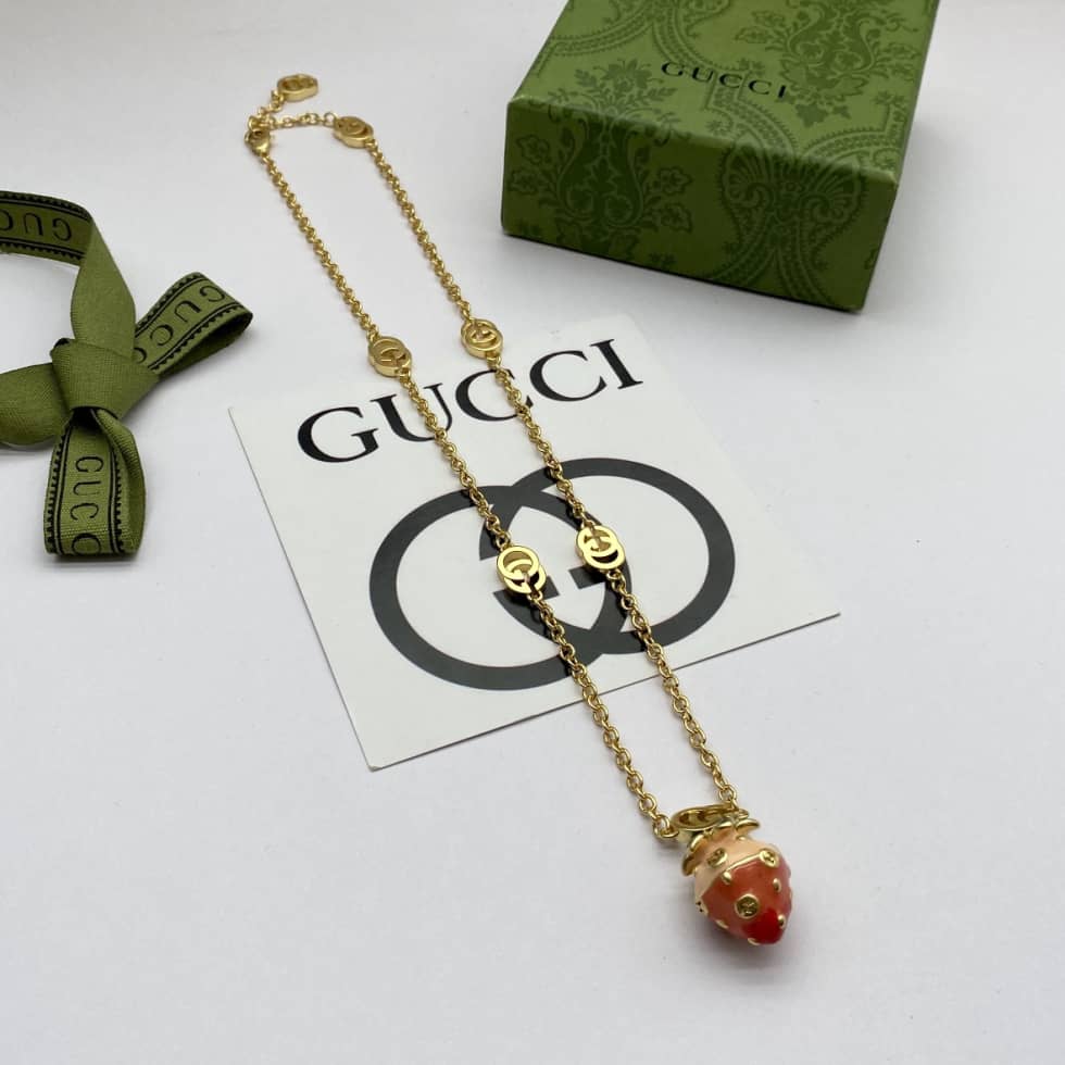 Wholesale Gvc*1 Logo Necklace