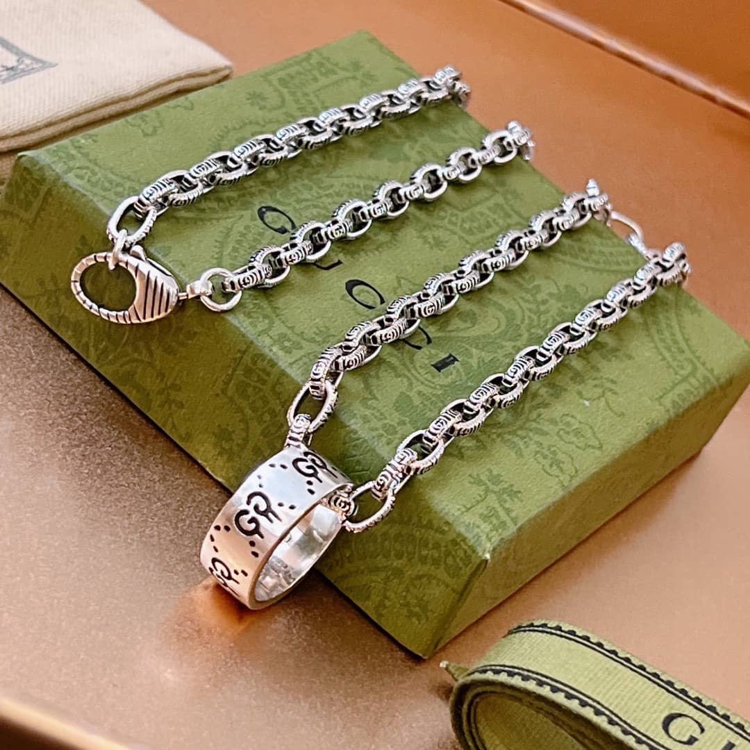 Best Gvc*1 Classic Necklace