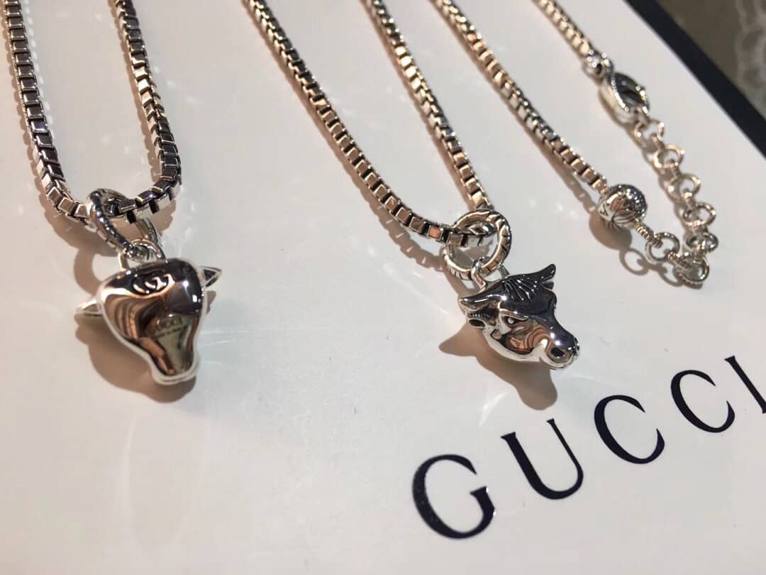 Knockoff Gvc*1 Logo Necklace