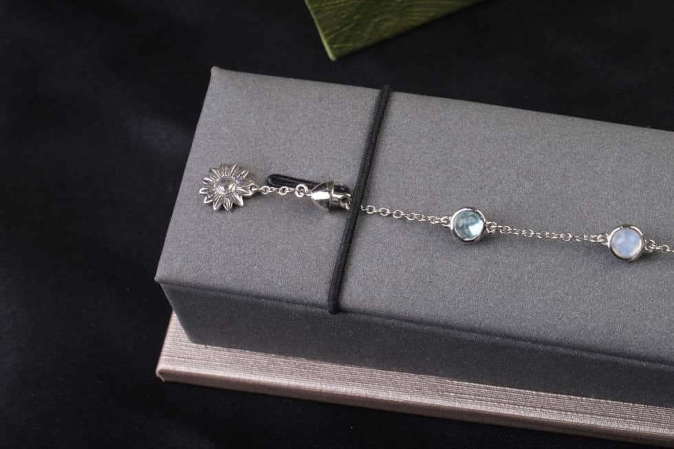 Fake Gvc*1 Logo Bracelet