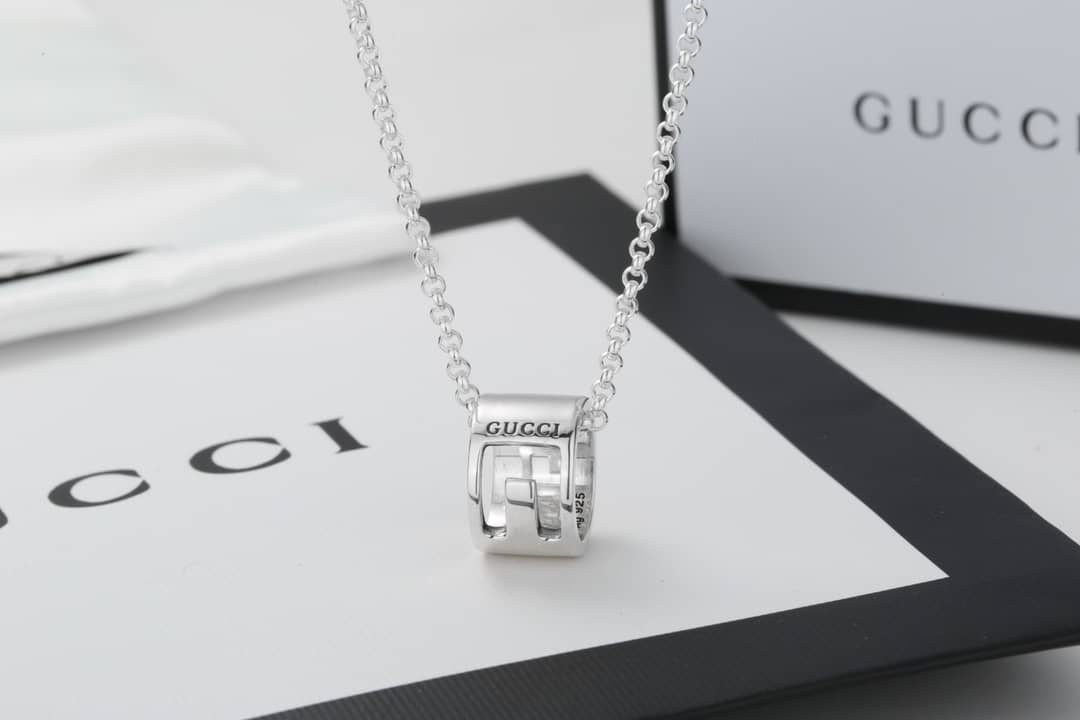 Wholesale Gvc*1 AAA+ Necklace