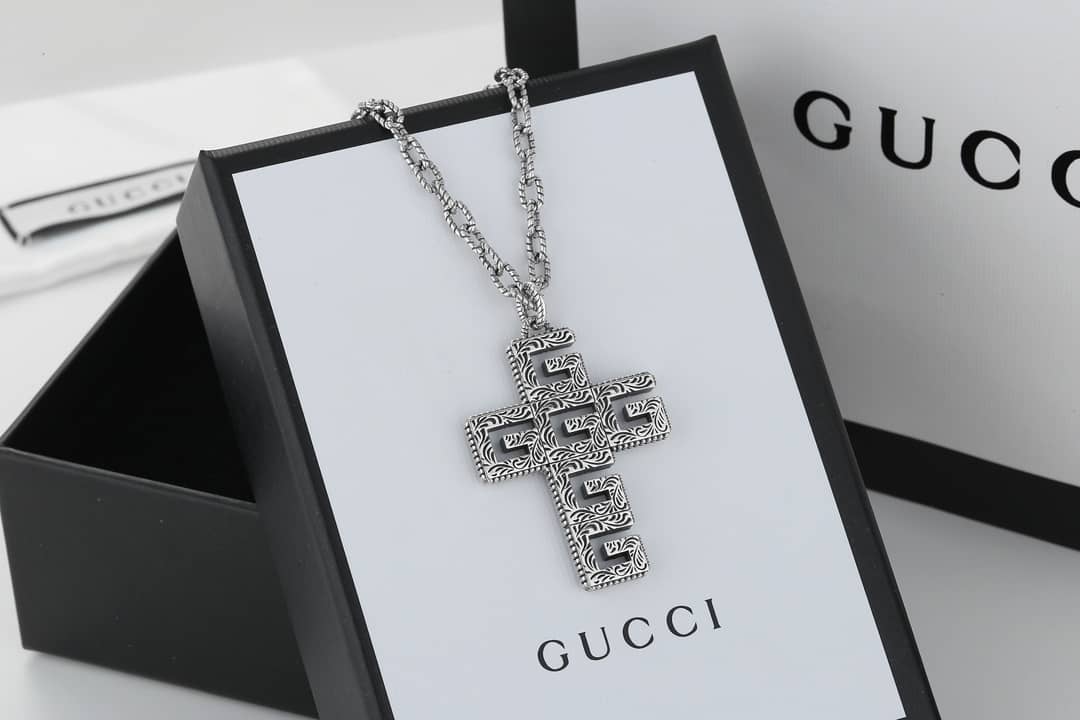 Cheap Gvc*1 Necklace