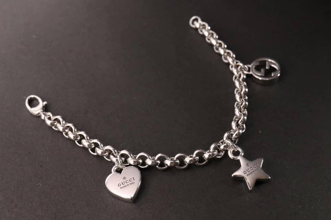 Wholesale Gvc*1 Logo Bracelet