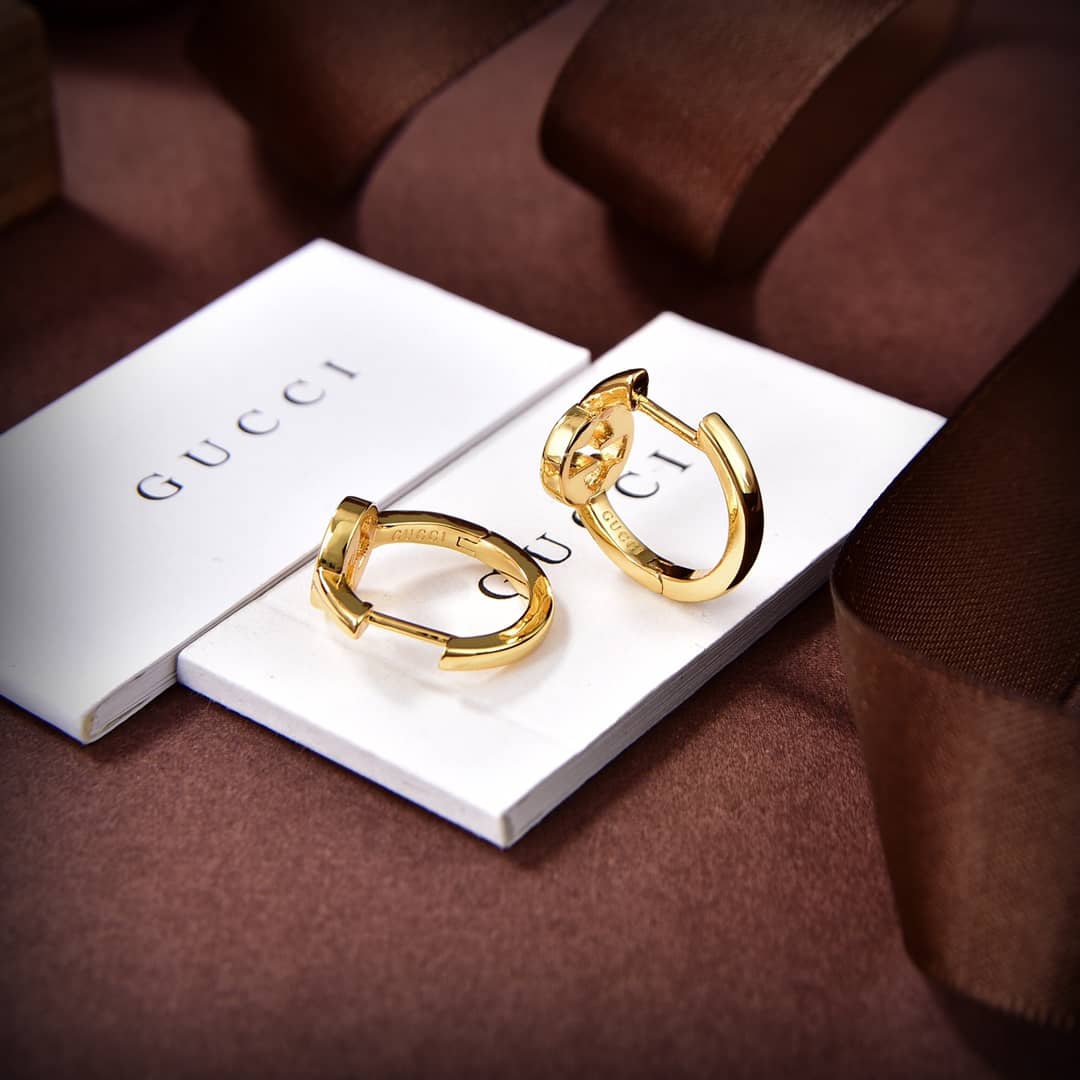 Gvc*1 Earring First Copy
