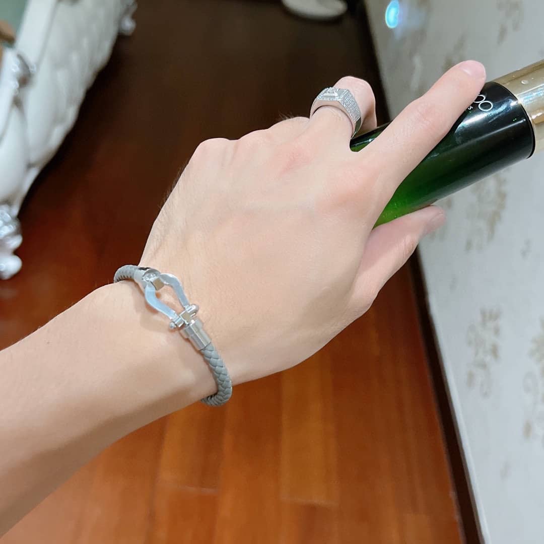 Gvc*1 Bracelet For Sale