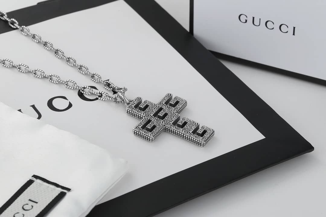 Cheap Gvc*1 Necklace