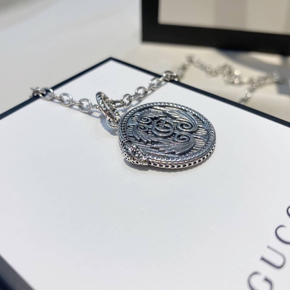 Knockoff Gvc*1 Logo Necklace