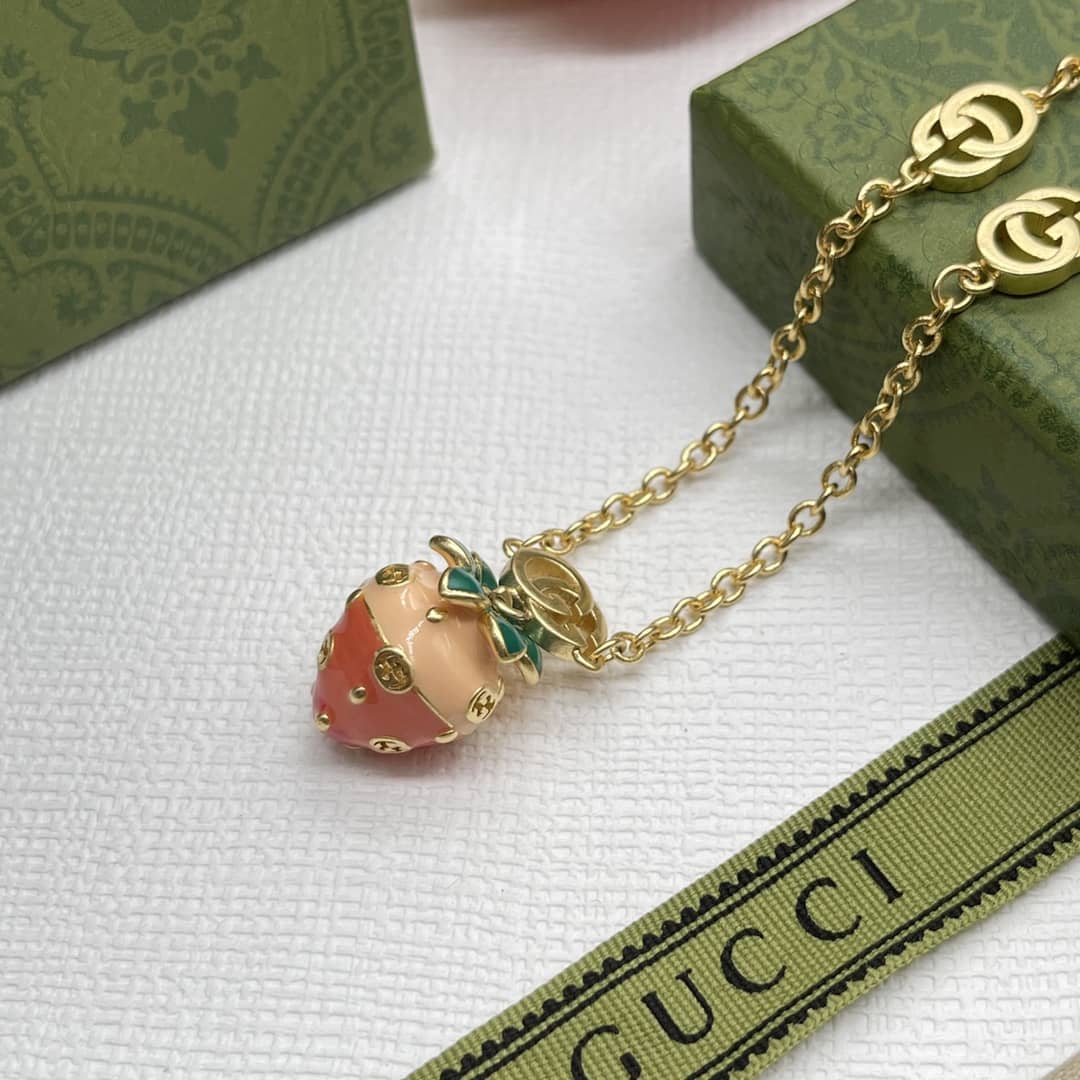 Cheap Gvc*1 Necklace