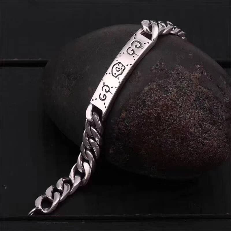 Knockoff Gvc*1 Logo Bracelet