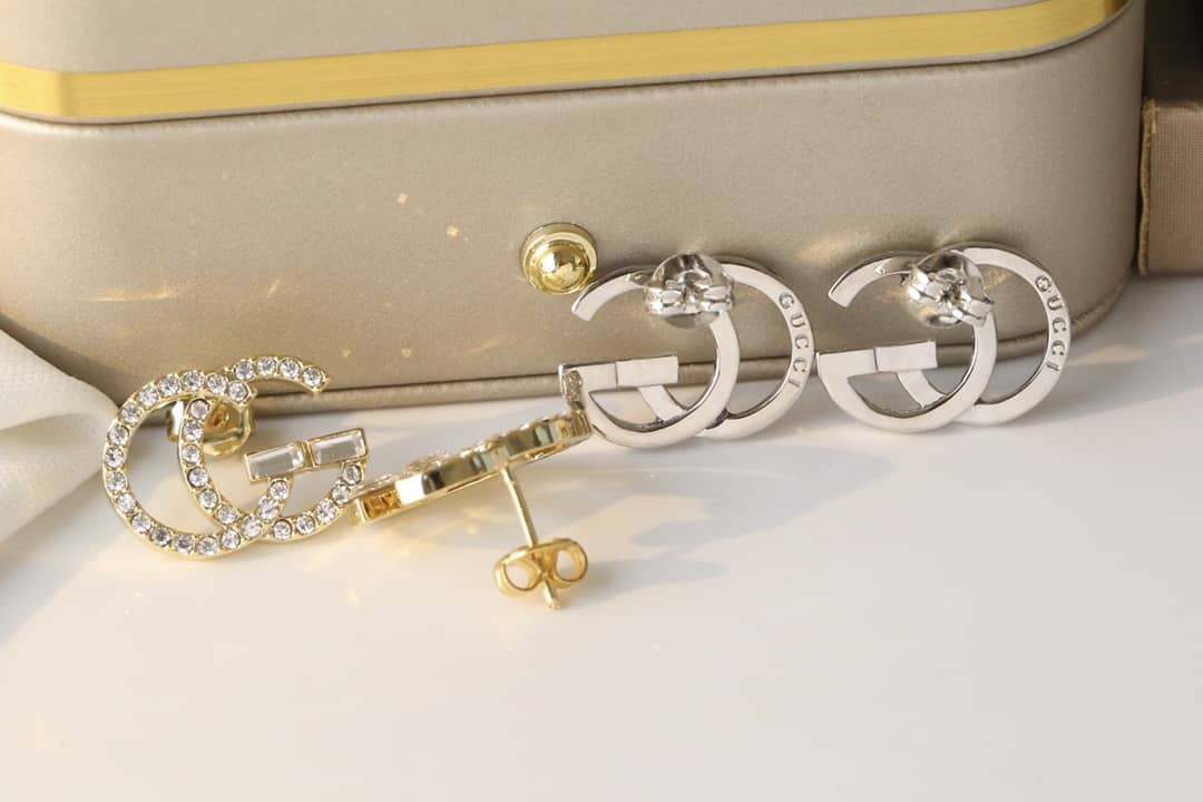 Knockoff Gvc*1 Logo Earring